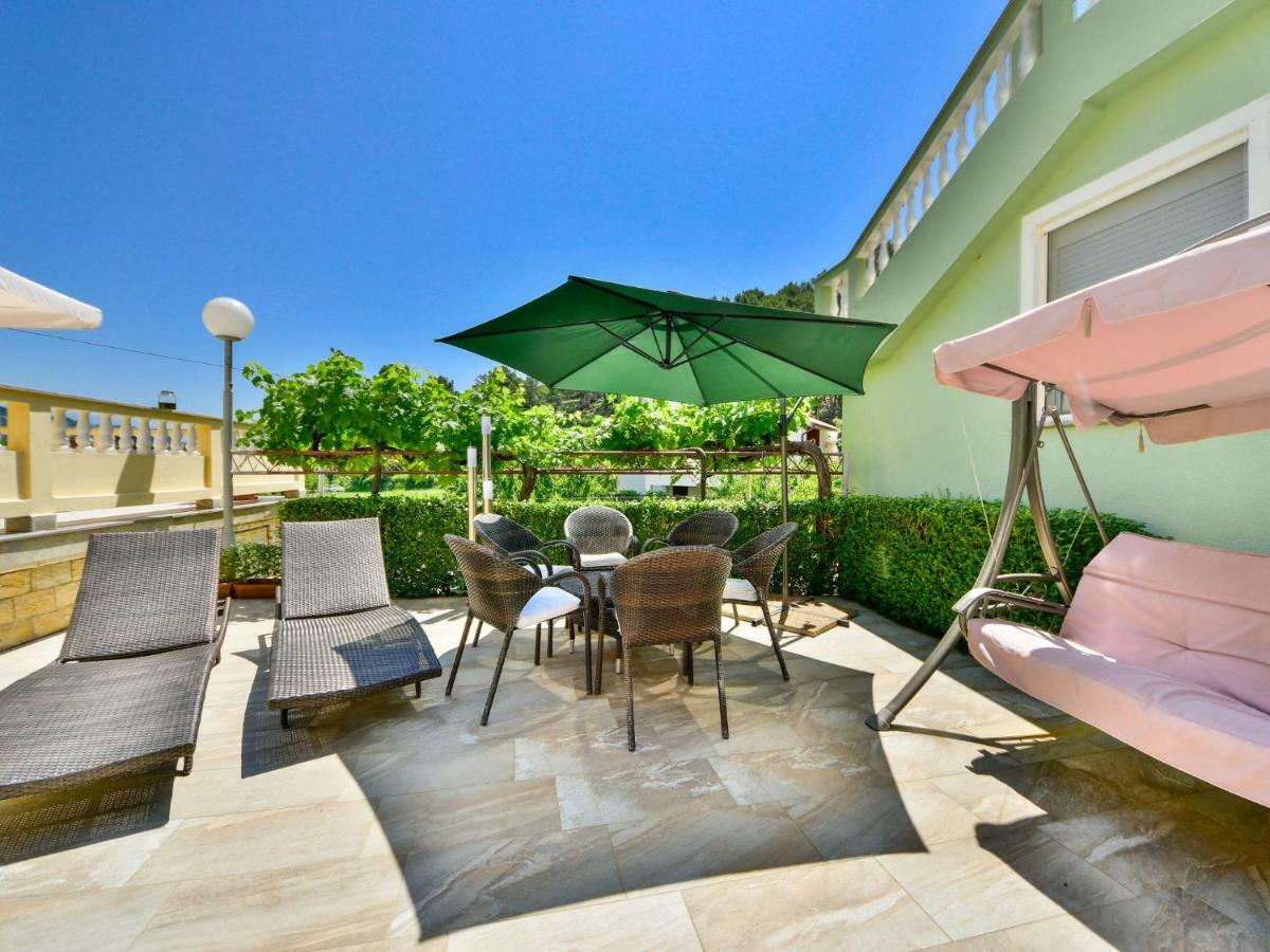 Apartment Olga-2 By Interhome Banjol ภายนอก รูปภาพ